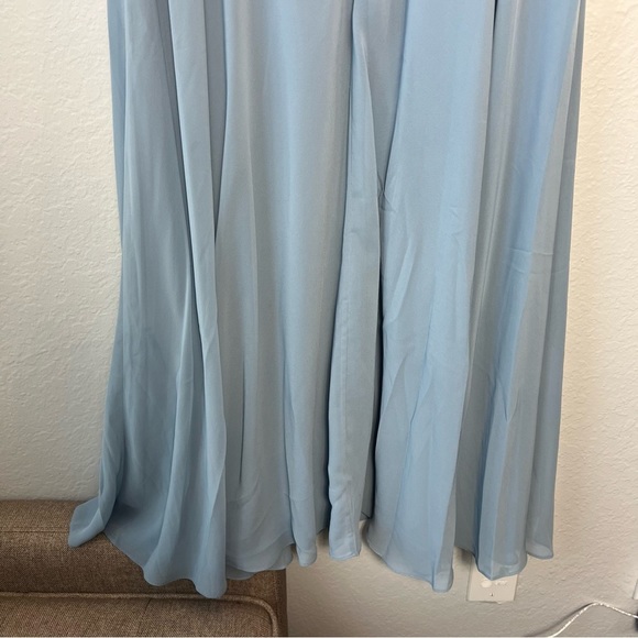 OLEG CASSINI

tea length lace and chiffon mock two-piece - Picture 12 of 17